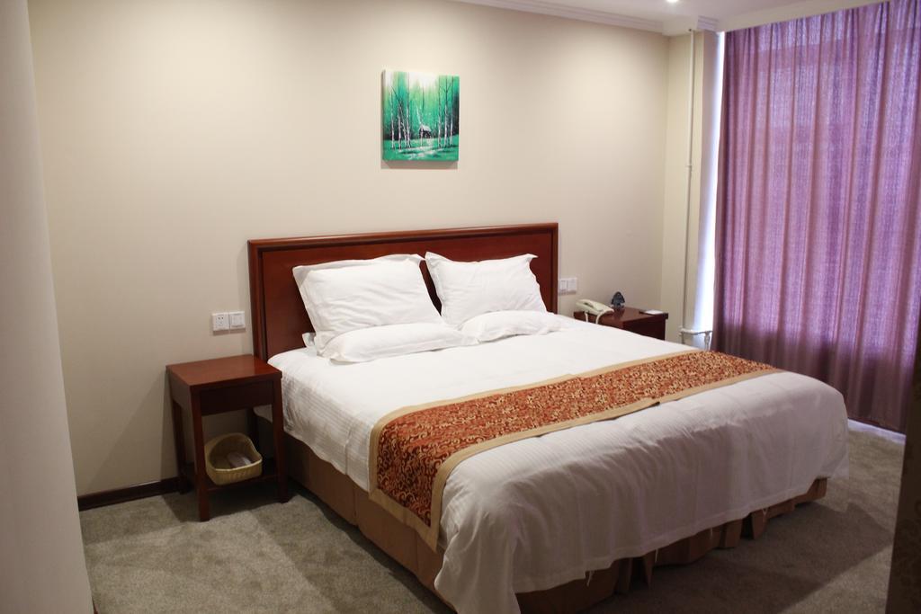 Greentree Pudong New District Kangqiao Industrial Zone Jinxiu Road 2*